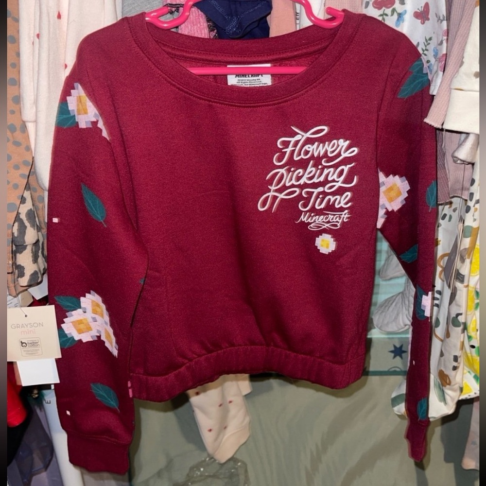 Girls Minecraft crewneck
